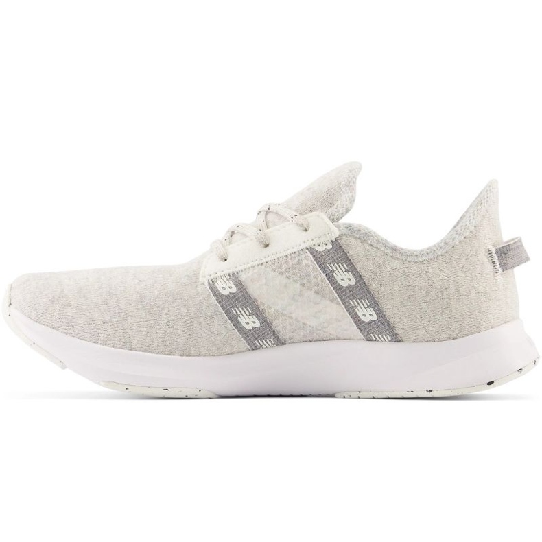 Chaussures New Balance W WXNRGWU3 beige 1