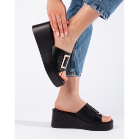 Chaussons compensés femme noirs le noir 2