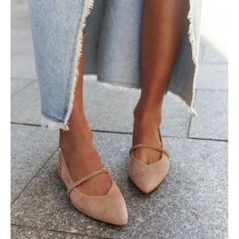 Ballerines beiges avec empiècement en cuir de Morcosa 2
