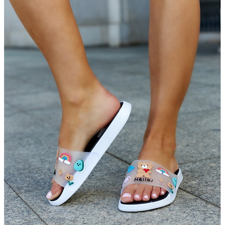 Chaussons noirs avec tige en caoutchouc Diaspa le noir 1