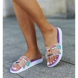 Tongs violettes avec tige en caoutchouc par Diaspa 3