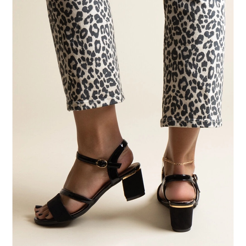 Sandales noires avec une combinaison de matières Hambly le noir 2