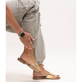 Tongs à boucle dorée Almeita 1