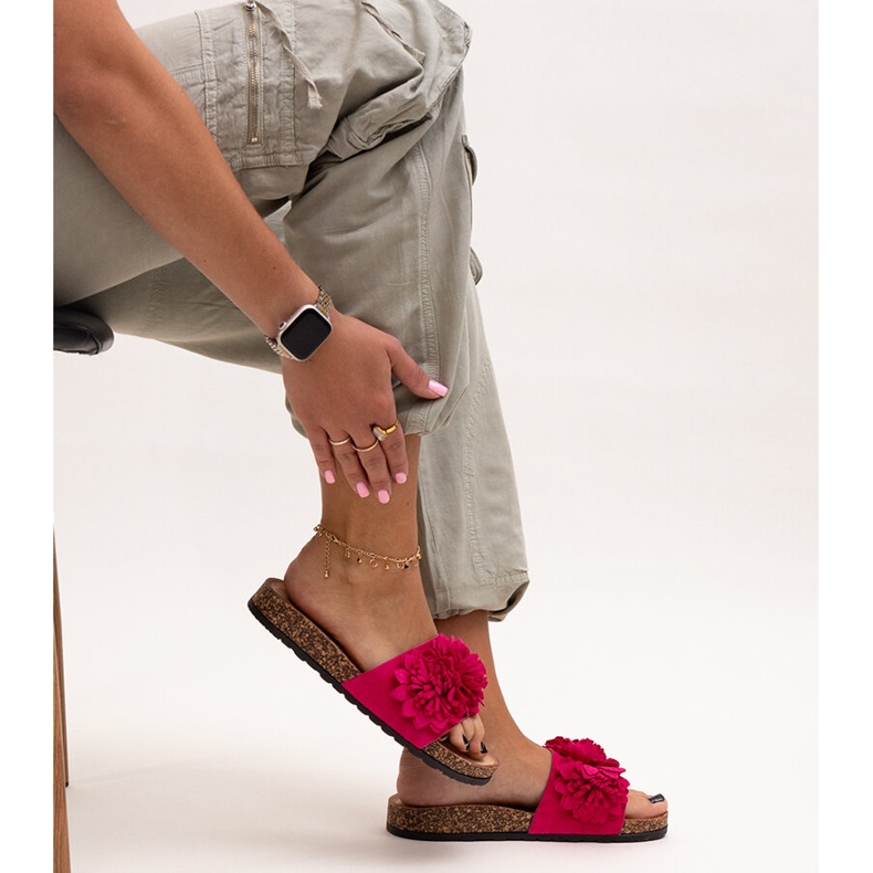 Tongs à fleurs sur semelle en liège par Almida rose 1