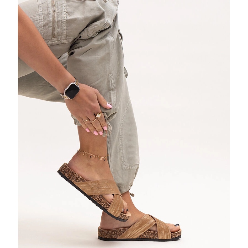 Chaussons avec semelle en liège brillant Ribera brun 1