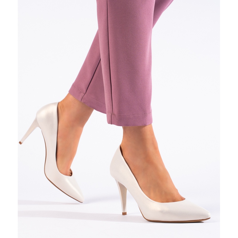 Sergio Leone Escarpins en perles blanches à talon haut 1