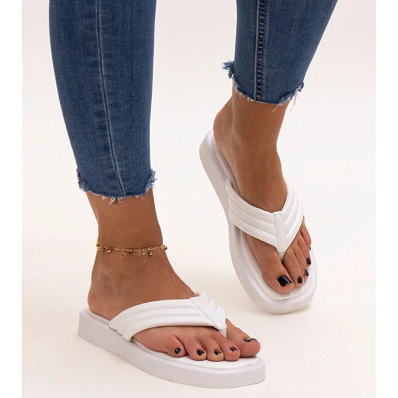 Tongs plates Shishal blanches 1