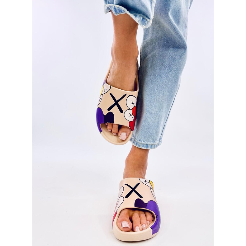 Chaussons à imprimé Clancy Khaki coloré beige 1