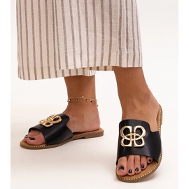 Tongs noires ornées d'une boucle Perkin le noir 1 Tongs noires ornées d'une boucle Perkin le noir 1