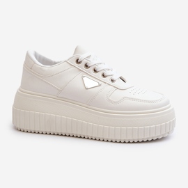 Baskets pour femmes en cuir écologique sur une plateforme massive, blanc Christin blanche 1 Baskets pour femmes en cuir écologique sur une plateforme massive, blanc Christin blanche 1