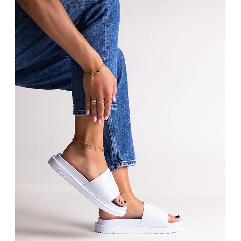 Chaussons Big Star blancs LL274428 blanche 1 Chaussons Big Star blancs LL274428 blanche 1