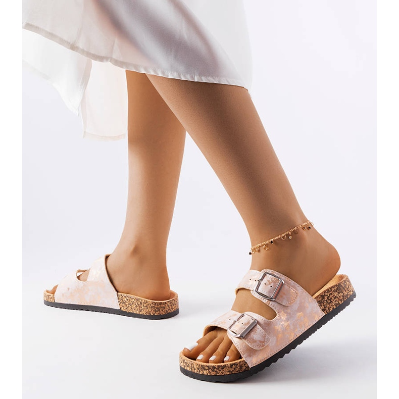 Claquettes roses à boucles Arnaude 1 Claquettes roses à boucles Arnaude 1