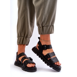 Sandales de l'éco-cuir féminine Big Star NN274065 Black le noir 2 Sandales de l'éco-cuir féminine Big Star NN274065 Black le noir 2