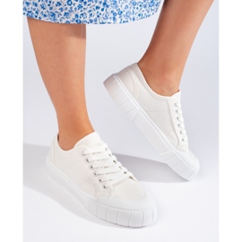 Baskets blanches confortables pour femmes 3