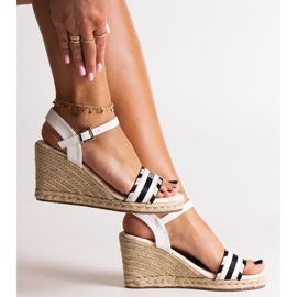 Sandales compensées blanches Big Star LL274878 1