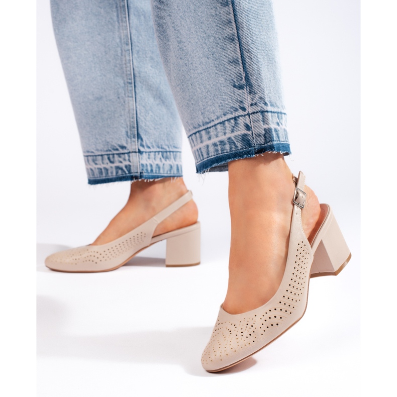 Escarpins à talons ajourés par Sergio Leone beige 1 Escarpins à talons ajourés par Sergio Leone beige 1