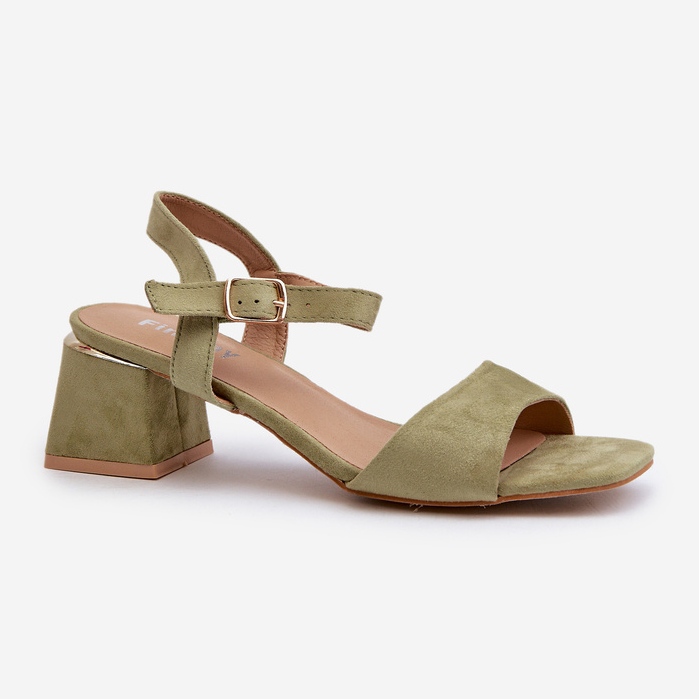 Sandales pour femmes sur un bloc en suède écologique, vert Leisha 1