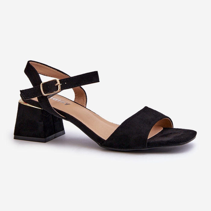 Sandales pour femmes sur un bloc en suède écologique, noir Leisha 1