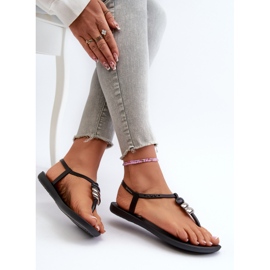 Sandales plates pour femmes tongs 83507 Ipanema Class Blown Up Sandal Fem noir le noir 7
