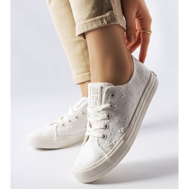 Baskets blanches avec broderie Big Star LL274223 1 Baskets blanches avec broderie Big Star LL274223 1