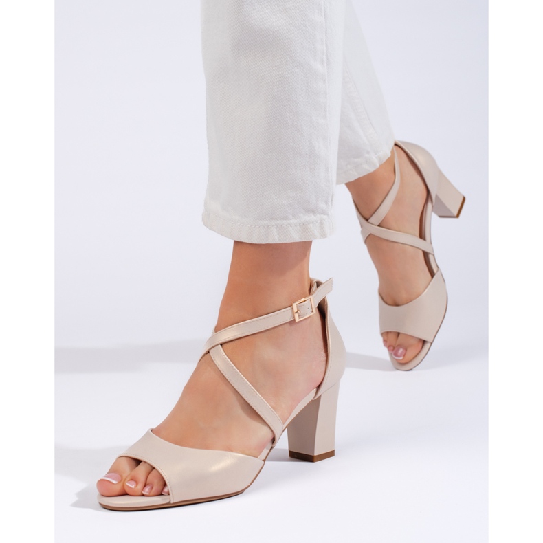 Élégantes sandales à lanières dorées de Sergio Leone d'or 1 Élégantes sandales à lanières dorées de Sergio Leone d'or 1