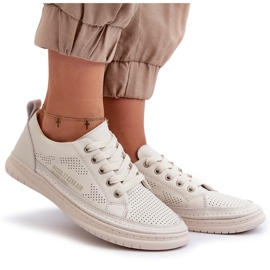 Baskets en cuir pour femmes beiges Cloesa le noir 8