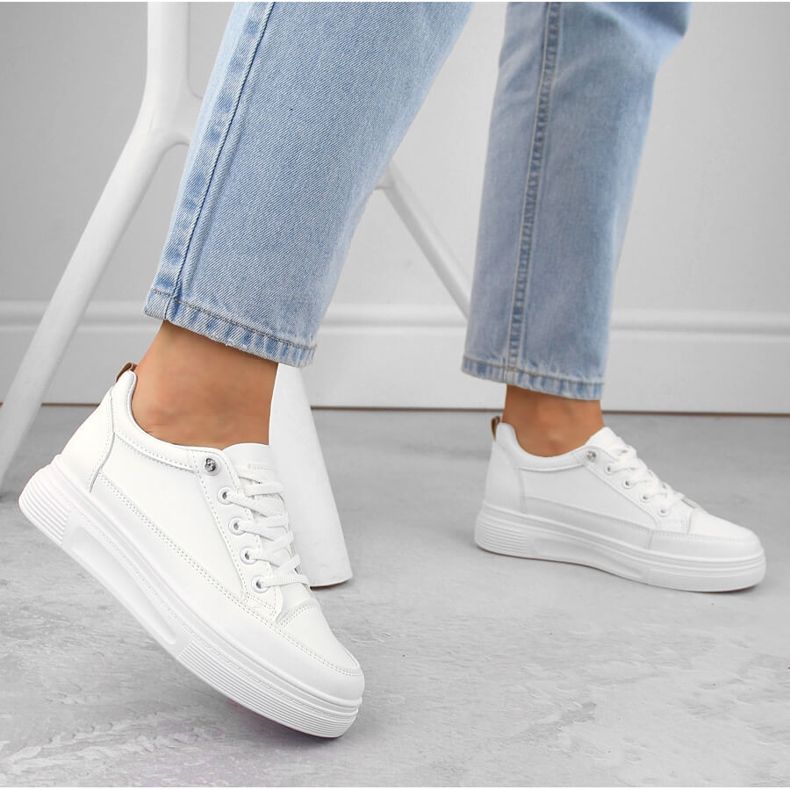 Chaussures de sport à enfiler blanches pour femmes Vinceza 13613 2 Chaussures de sport à enfiler blanches pour femmes Vinceza 13613 2