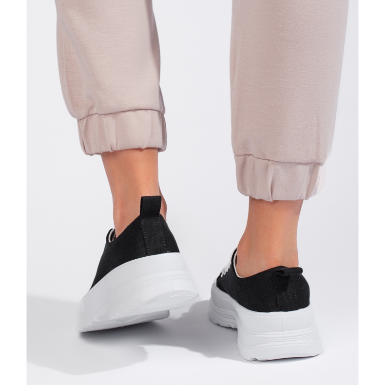 Baskets noires classiques pour femmes 1