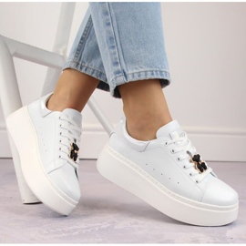 Chaussures plateforme en cuir avec ours en peluche Vinceza W JAN276B, blanc blanche 1