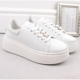 Chaussures en cuir pour femmes sur plateforme avec ours en peluche, blanc Vinceza 66641 2