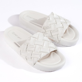 Chaussons femme tressés blancs 1