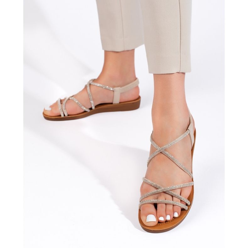 Sandales slip-on beiges avec strass 1