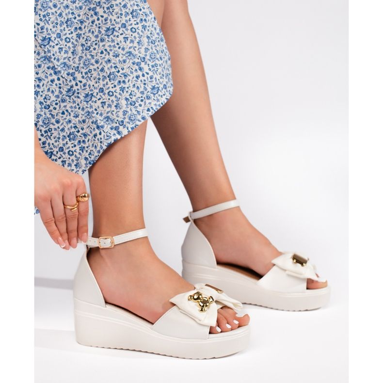 Sandales compensées femme blanches avec nœud 1