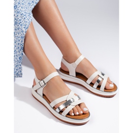 Sandales plateforme femme blanches 1