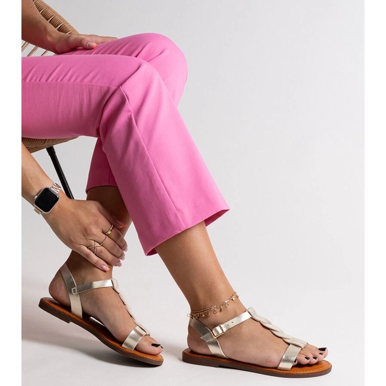 Sandales plates dorées amarante d'or 1