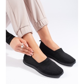 Chaussures de sport à enfiler noires 1