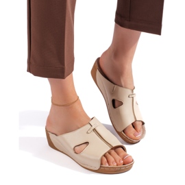Sandales compensées beiges confortables pour femmes 4