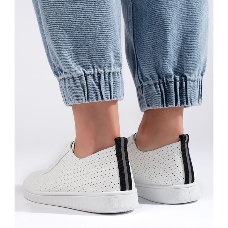 Seastar Chaussures à lacets femme blanches ajourées 2