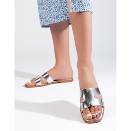 Tongs classiques argentées pour femmes 1