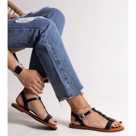 Sandales plates Amarante Noires 1