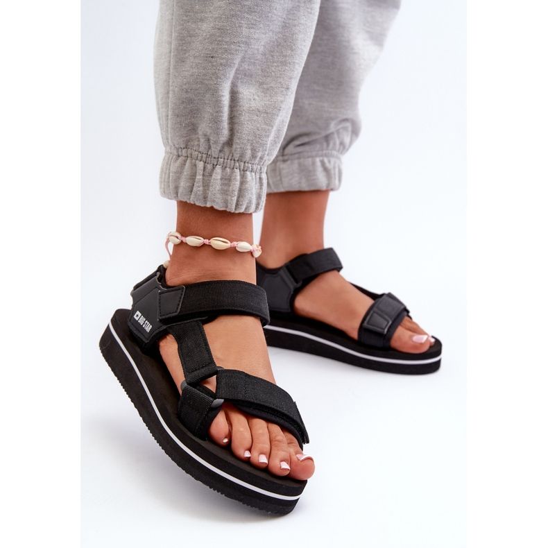 Sandales à plateforme pour femmes Big Star NN274A532 noir le noir 2