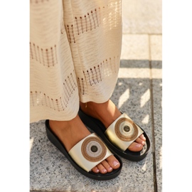 Tongs en cuir pour femmes avec décoration S.Barski KV27-019 Or doré 1