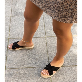 Chaussons ajourés noirs Awet le noir 2