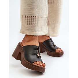 Vinceza Tongs pour femmes en cuir écologique avec plateforme et bloc, noir Dafira le noir 1 Vinceza Tongs pour femmes en cuir écologique avec plateforme et bloc, noir Dafira le noir 1