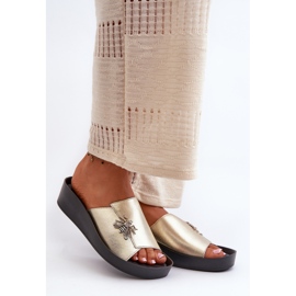 Tongs élégantes pour femmes avec décoration, cuir naturel S.Barski KV27-015 doré 1