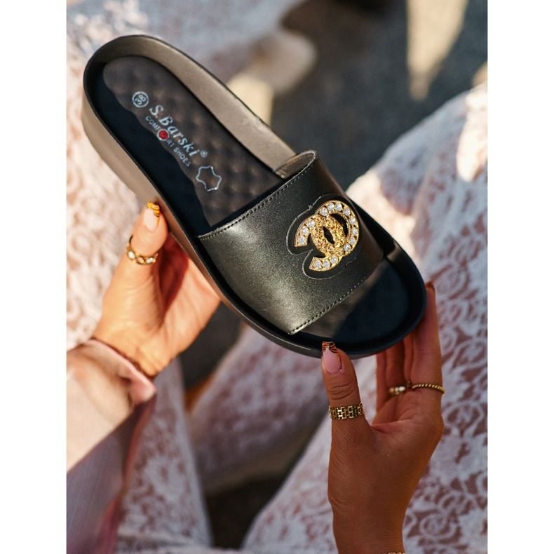 Tongs pour femmes élégantes et légères avec décoration, cuir naturel S.Barski KV27-013, noir 2