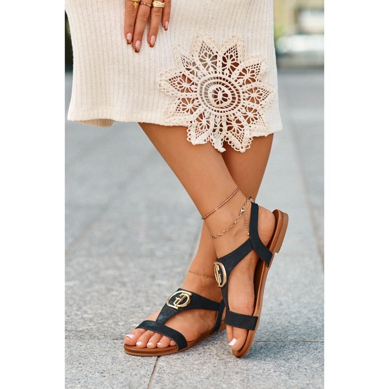 Sandales Plates Pour Femmes Avec Décoration Dorée S.Barski KV27-051 Noir le noir 1