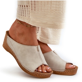 Tongs compensées confortables pour femmes Inblu NG000002 Beige 9
