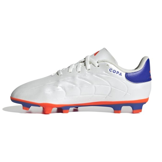 Chaussures Adidas Copa Pure.2 Club FxG IG6412 blanc 1