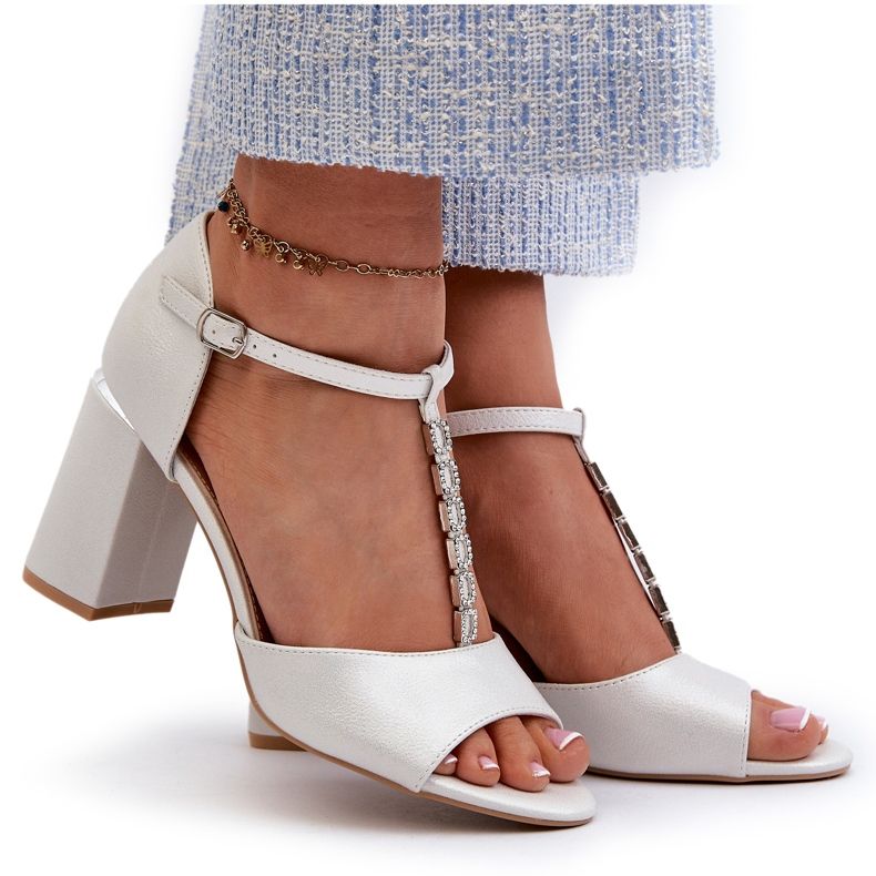 Vinceza Sandales à talons argentées avec zircons cubiques 4